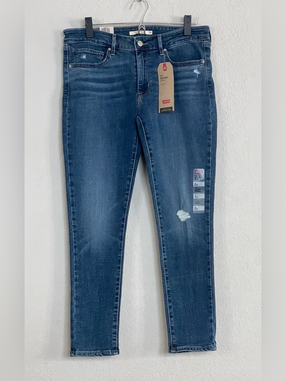 Levi’s 711 Women Skinny Ankle Jeans